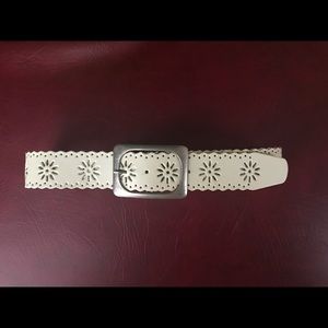 White Leather Fashion Belt